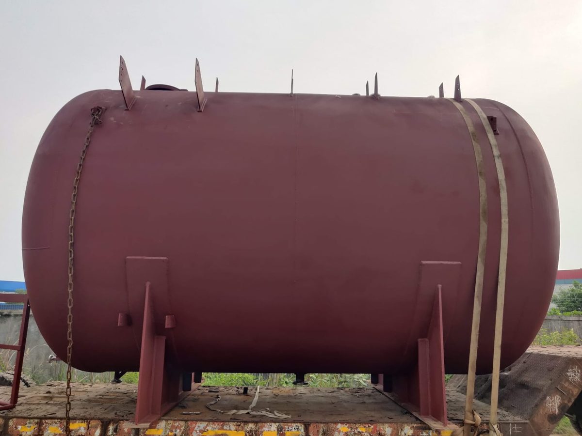 50 kilolitre storage vessel with primer coat and saddle supports